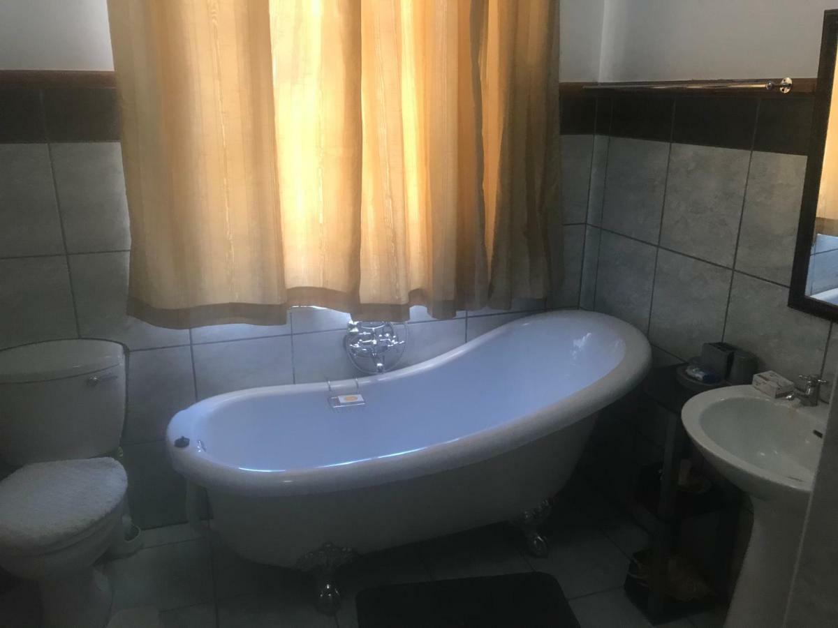 Towerzicht Guest House Ladismith Exterior foto