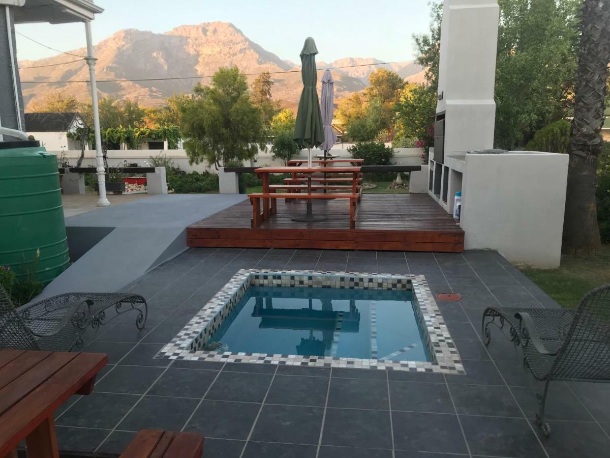 Towerzicht Guest House Ladismith Exterior foto