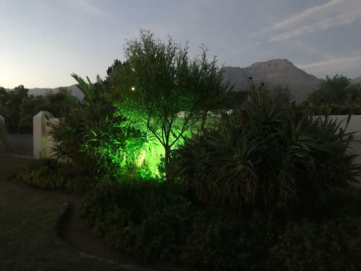 Towerzicht Guest House Ladismith Exterior foto